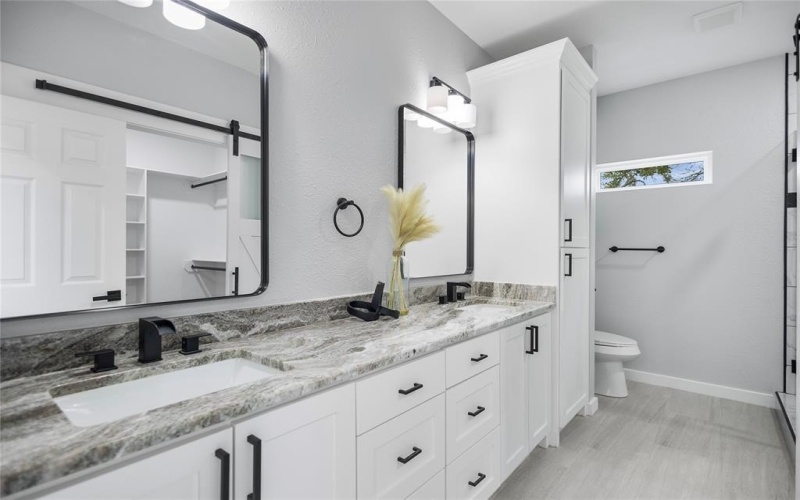 928 Duckenfield, Tyler, TX 75701, 3 Habitaciones Habitaciones , ,2 BañosBaños,Residential,En Venta,928 Duckenfield,0,21188214