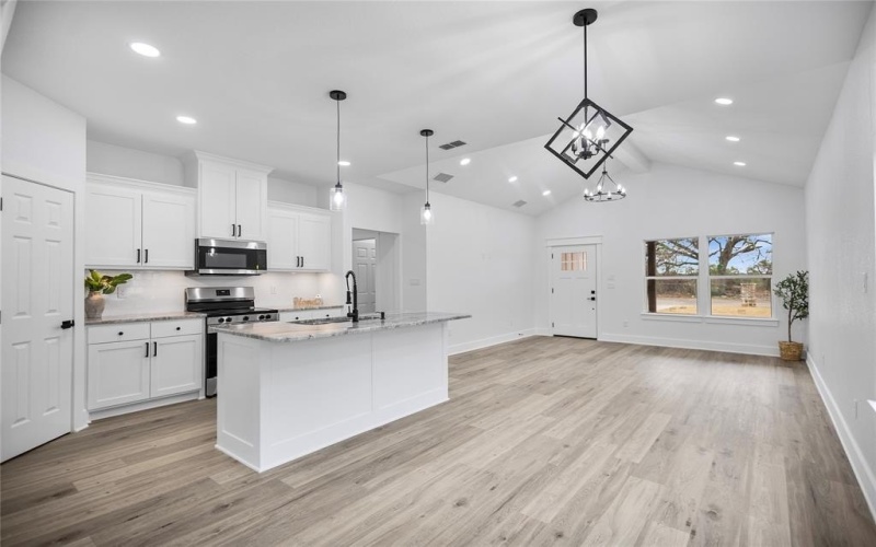 928 Duckenfield, Tyler, TX 75701, 3 Habitaciones Habitaciones , ,2 BañosBaños,Residential,En Venta,928 Duckenfield,0,21188214