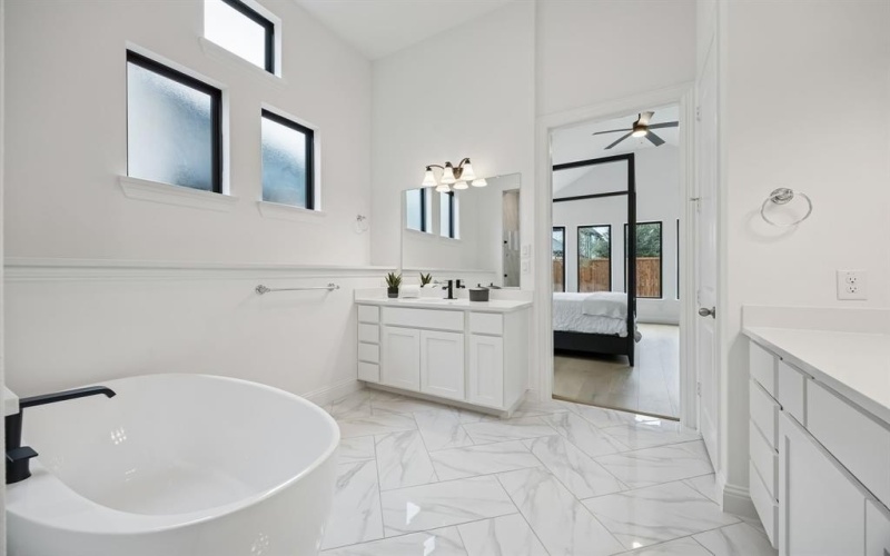 211 Prairie Clover Way, Wylie, TX 75098, 5 Habitaciones Habitaciones , ,5 BañosBaños,Residential,En Venta,211 Prairie Clover Way,0,21170805