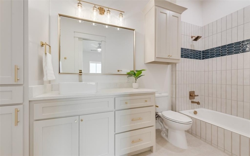 384 Edwards Road, Rockwall, TX 75032, 4 Habitaciones Habitaciones , ,5 BañosBaños,Residential,En Venta,384 Edwards Road,0,21180584