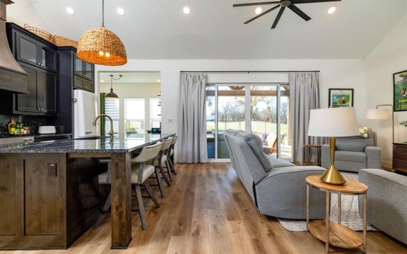 258 Motes Court, Runaway Bay, TX 76426, 3 Bedrooms Bedrooms, ,2 BathroomsBathrooms,Residential,For Sale,258 Motes Court,0,21182054