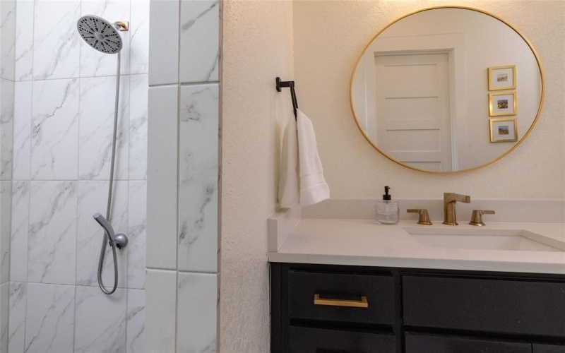 258 Motes Court, Runaway Bay, TX 76426, 3 Bedrooms Bedrooms, ,2 BathroomsBathrooms,Residential,For Sale,258 Motes Court,0,21182054