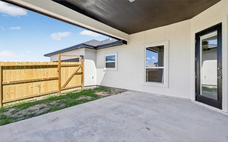 2701 Lannister, Corpus Christi, TX 78415, 4 Habitaciones Habitaciones , ,2 BañosBaños,Residential,En Venta,2701 Lannister,0,472163