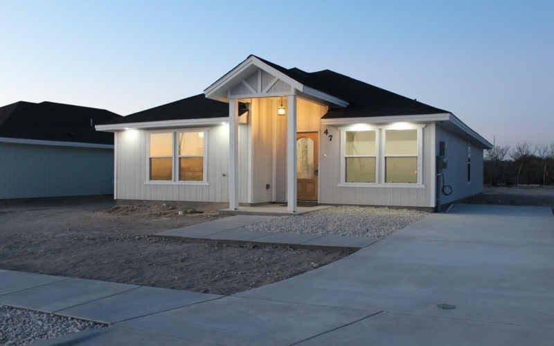 47 Gilberto, Del Rio, TX 78840, 3 Habitaciones Habitaciones , ,2 BañosBaños,Residential,En Venta,47 Gilberto,0,208202