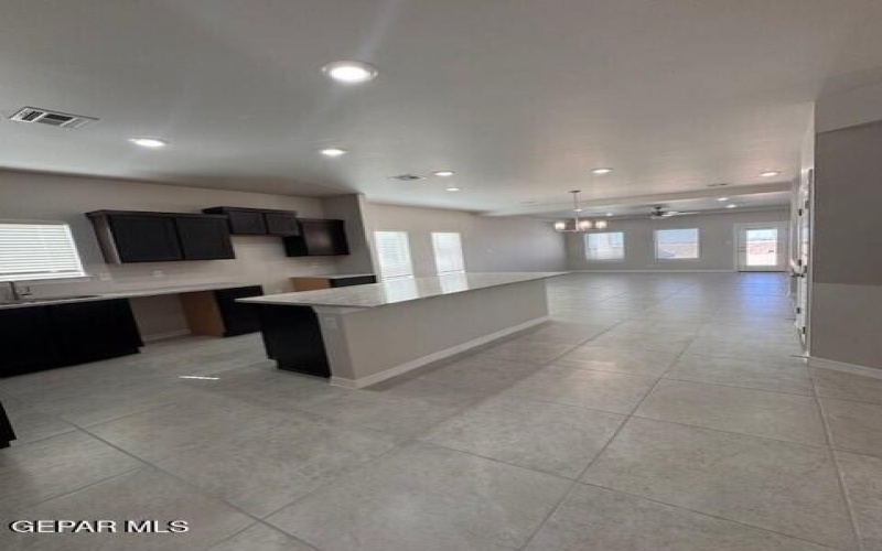 7707 CALIFORNIA STAGE Street, Vinton, TX 79821, 4 Bedrooms Bedrooms, ,1 BathroomBathrooms,Residential,For Sale,7707 CALIFORNIA STAGE Street,0,938744