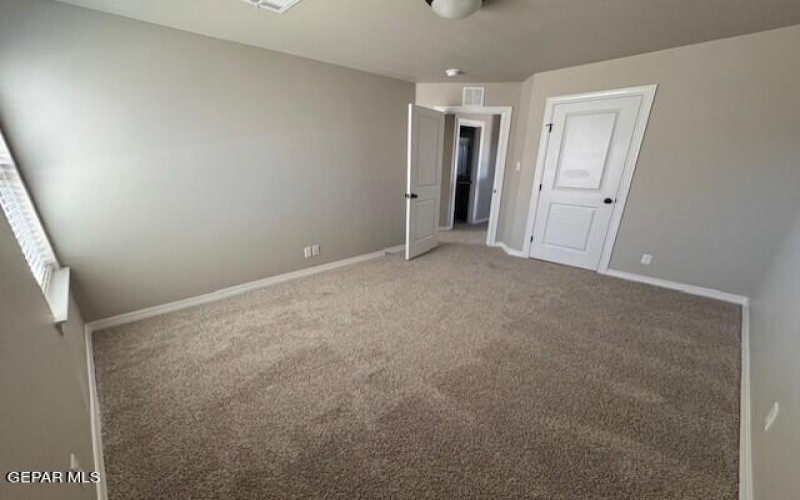 648 LOGWOOD Avenue, Canutillo, TX 79835, 4 Habitaciones Habitaciones , ,1 BañoBaños,Residential,En Venta,648 LOGWOOD Avenue,0,938749