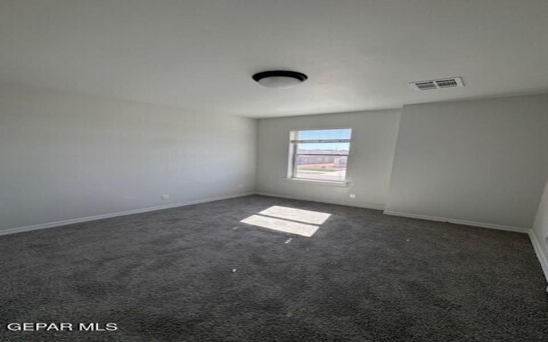 417 SANTIAGO MUNOS Street, Vinton, TX 79821, 4 Bedrooms Bedrooms, ,1 BathroomBathrooms,Residential,For Sale,417 SANTIAGO MUNOS Street,0,938754