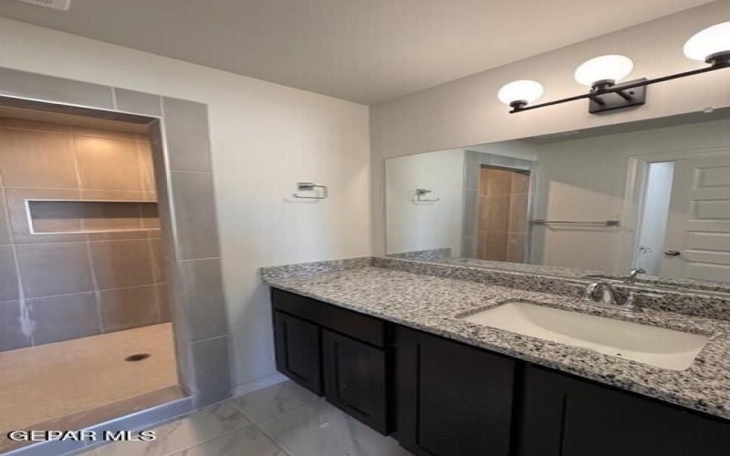 417 SANTIAGO MUNOS Street, Vinton, TX 79821, 4 Bedrooms Bedrooms, ,1 BathroomBathrooms,Residential,For Sale,417 SANTIAGO MUNOS Street,0,938754