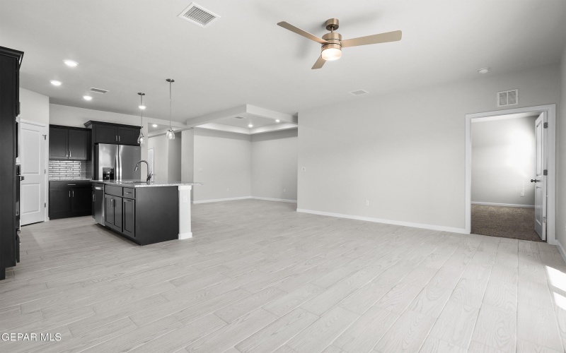 12760 Viendo Norte Drive, El Paso, TX 79934, 3 Habitaciones Habitaciones , ,2 BañosBaños,Residential,En Venta,12760 Viendo Norte Drive,0,938769