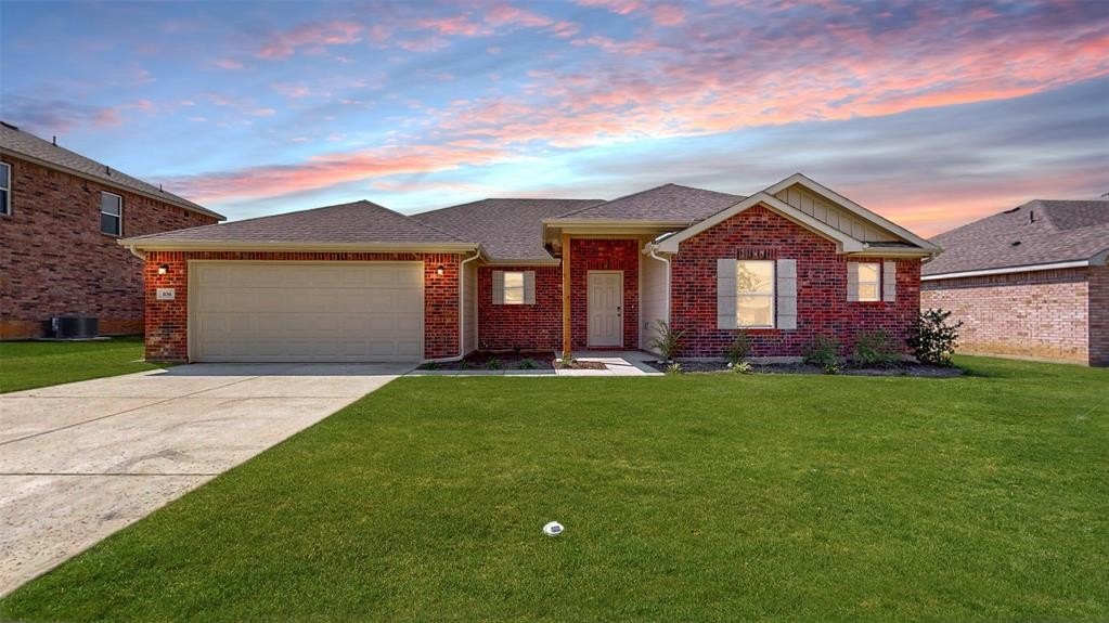 106 Cooper Drive, Cleburne, TX 76031, 3 Habitaciones Habitaciones , ,2 BañosBaños,Residential,En Venta,106 Cooper Drive,20606011