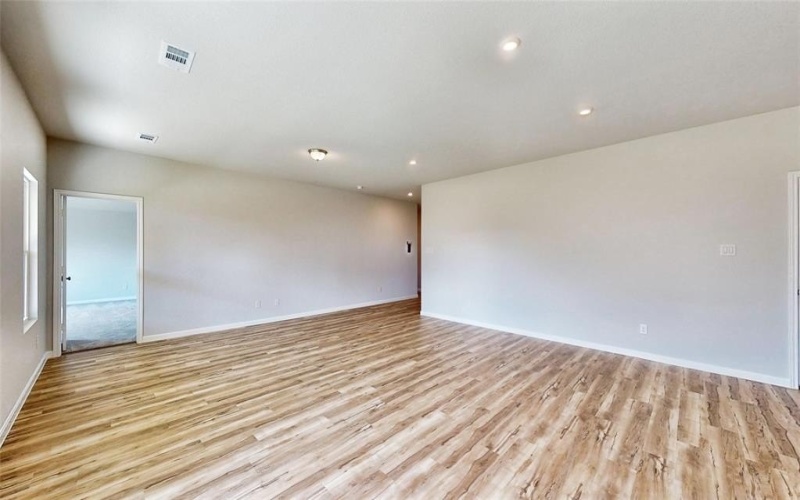 106 Cooper Drive, Cleburne, TX 76031, 3 Habitaciones Habitaciones , ,2 BañosBaños,Residential,En Venta,106 Cooper Drive,20606011
