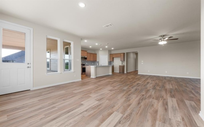 2907 Mossy Oak Drive, Oak Ridge, TX 75160, 4 Habitaciones Habitaciones , ,3 BañosBaños,Residential,En Venta,2907 Mossy Oak Drive,20649926
