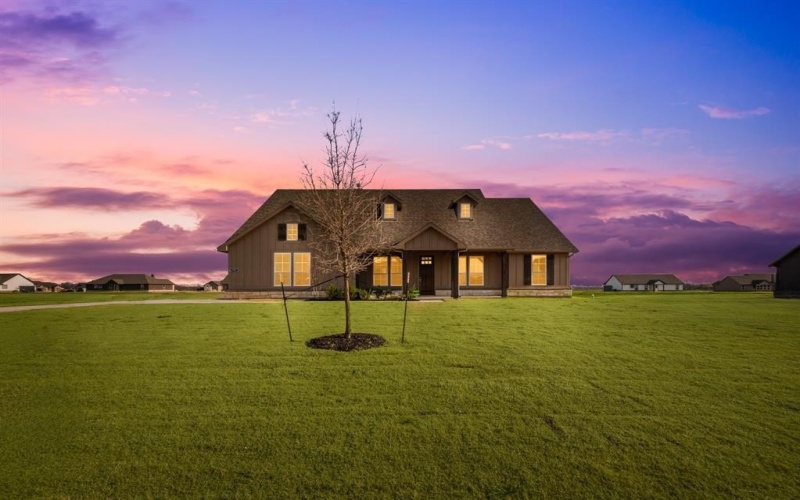 2907 Mossy Oak Drive, Oak Ridge, TX 75160, 4 Habitaciones Habitaciones , ,3 BañosBaños,Residential,En Venta,2907 Mossy Oak Drive,20649926