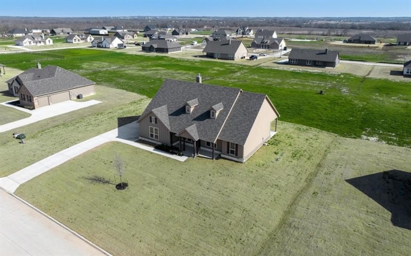 2907 Mossy Oak Drive, Oak Ridge, TX 75160, 4 Habitaciones Habitaciones , ,3 BañosBaños,Residential,En Venta,2907 Mossy Oak Drive,20649926