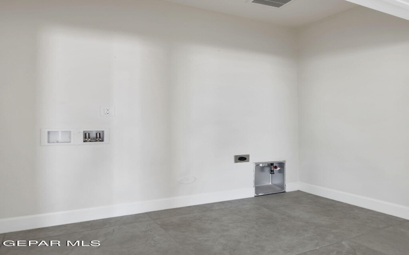 12336 Ben Dowell Way, El Paso, TX 79934, 3 Bedrooms Bedrooms, ,2 BathroomsBathrooms,Residential,For Sale,12336 Ben Dowell Way,0,938802