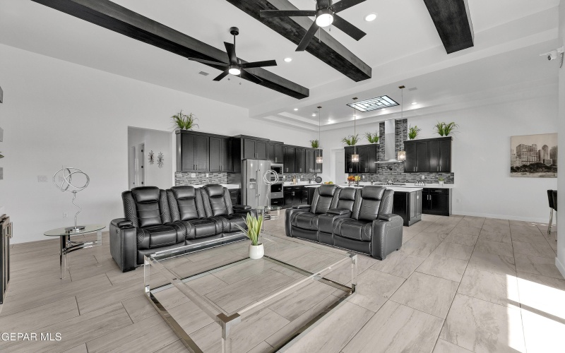 12877 KINGSBURY Avenue, El Paso, TX 79928, 4 Habitaciones Habitaciones , ,6 BañosBaños,Residential,En Venta,12877 KINGSBURY Avenue,0,938807