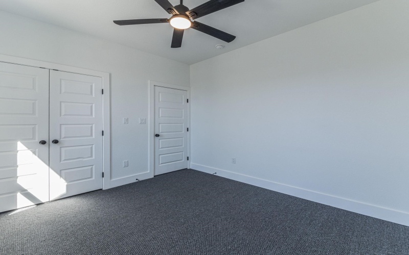 1010 E Marble Street, Burnet, TX 78611, 6 Habitaciones Habitaciones , ,5 BañosBaños,Residential Multi Family,En Venta,1010 E Marble Street,0,176626