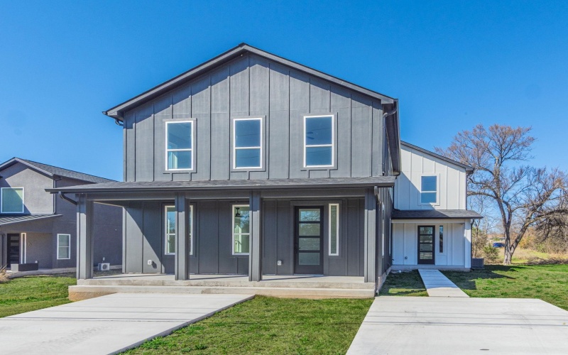 1010 E Marble Street, Burnet, TX 78611, 6 Habitaciones Habitaciones , ,5 BañosBaños,Residential Multi Family,En Venta,1010 E Marble Street,0,176626