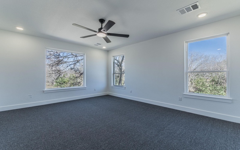 1010 E Marble Street, Burnet, TX 78611, 6 Habitaciones Habitaciones , ,5 BañosBaños,Residential Multi Family,En Venta,1010 E Marble Street,0,176626