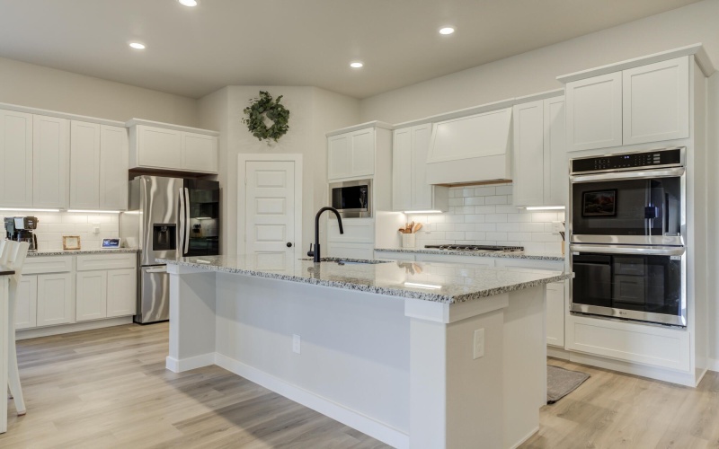 2915 Tractor Avenue, Wolfforth, TX 79382, 4 Bedrooms Bedrooms, ,3 BathroomsBathrooms,Residential,For Sale,2915 Tractor Avenue,0,202602450