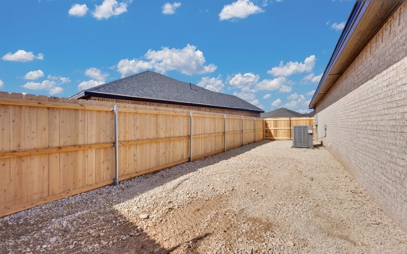 2610 Beechwood St, Midland, TX 79706, 3 Habitaciones Habitaciones , ,2 BañosBaños,Residential,En Venta,2610 Beechwood St,0,50091079