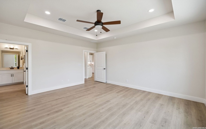 1555 birch, Fischer, TX 78623, 4 Habitaciones Habitaciones , ,2 BañosBaños,Residential,En Venta,1555 birch,0,1943492