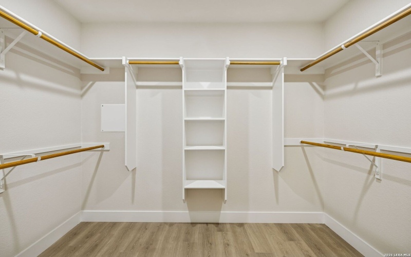 1555 birch, Fischer, TX 78623, 4 Habitaciones Habitaciones , ,2 BañosBaños,Residential,En Venta,1555 birch,0,1943492