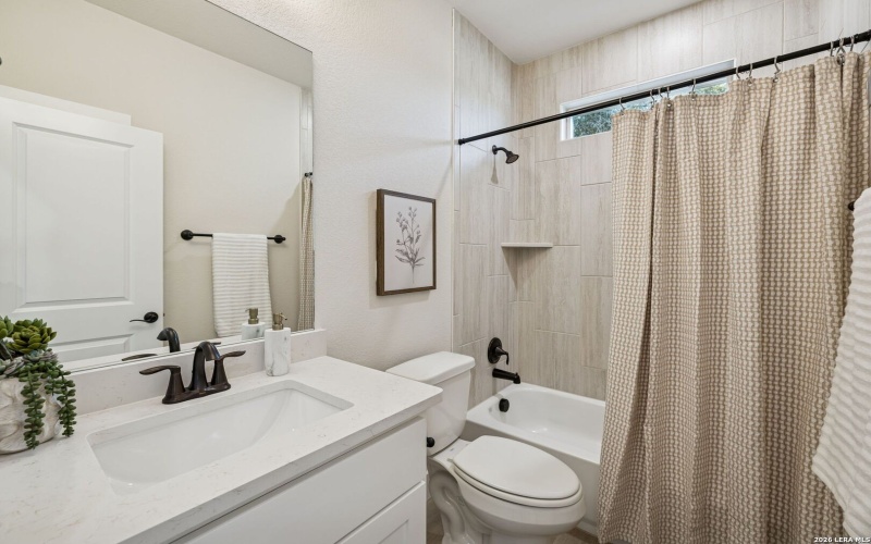 1555 birch, Fischer, TX 78623, 4 Habitaciones Habitaciones , ,2 BañosBaños,Residential,En Venta,1555 birch,0,1943492