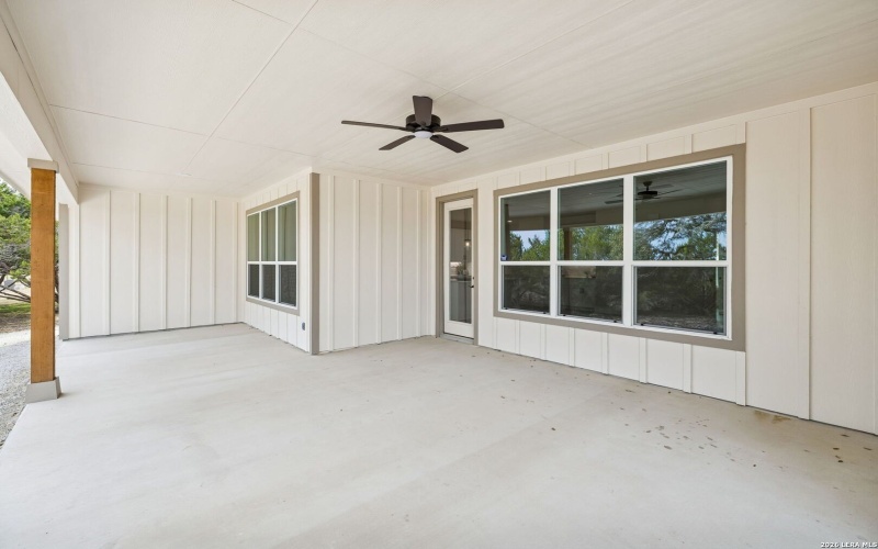 1555 birch, Fischer, TX 78623, 4 Habitaciones Habitaciones , ,2 BañosBaños,Residential,En Venta,1555 birch,0,1943492