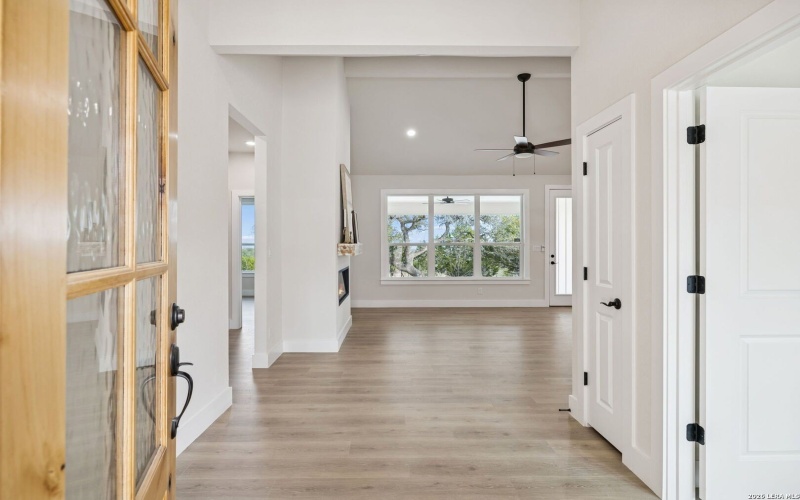 1555 birch, Fischer, TX 78623, 4 Habitaciones Habitaciones , ,2 BañosBaños,Residential,En Venta,1555 birch,0,1943492