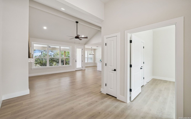 1555 birch, Fischer, TX 78623, 4 Habitaciones Habitaciones , ,2 BañosBaños,Residential,En Venta,1555 birch,0,1943492