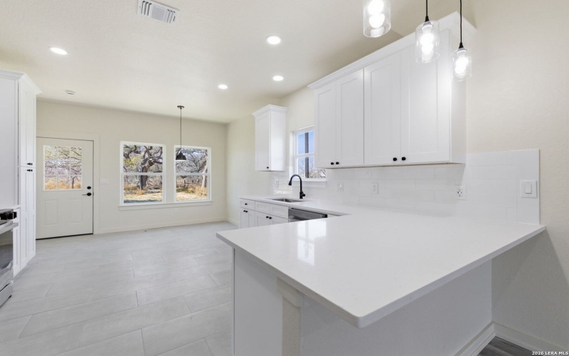 374 County Road 124, Floresville, TX 78114, 3 Habitaciones Habitaciones , ,2 BañosBaños,Residential,En Venta,374 County Road 124,0,1943647