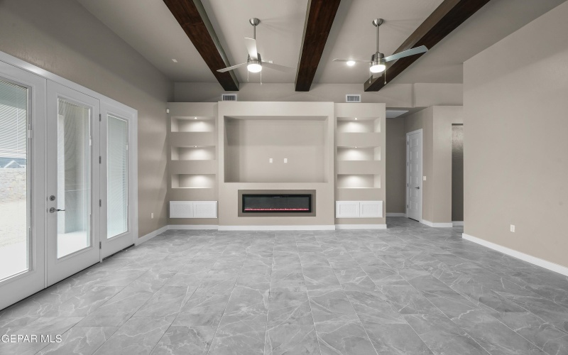 13010 BUCKLEBURY, El Paso, TX 79928, 4 Habitaciones Habitaciones , ,2 BañosBaños,Residential,En Venta,13010 BUCKLEBURY,0,938809