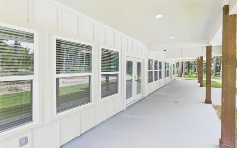 910 Cream Level Rd, Athens, TX 75751, 9 Bedrooms Bedrooms, ,5 BathroomsBathrooms,Residential,For Sale,910 Cream Level Rd,0,112402