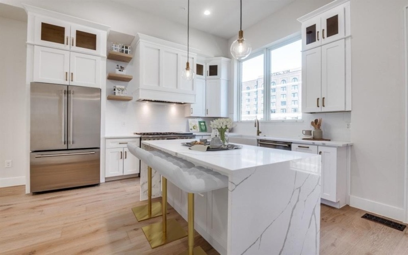 250 E Dallas Road #112, Grapevine, TX 76051, 3 Bedrooms Bedrooms, ,3 BathroomsBathrooms,Residential,For Sale,250 E Dallas Road,0,21114044