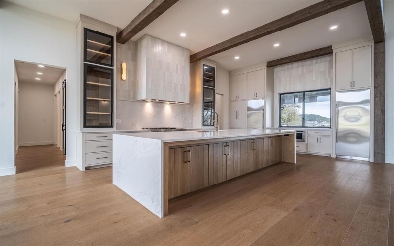 1003 Briar Circle, Possum Kingdom Lake, TX 76449, 5 Bedrooms Bedrooms, ,6 BathroomsBathrooms,Residential,For Sale,1003 Briar Circle,0,21150687