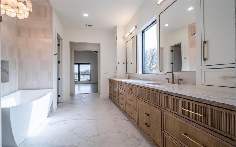 1003 Briar Circle, Possum Kingdom Lake, TX 76449, 5 Bedrooms Bedrooms, ,6 BathroomsBathrooms,Residential,For Sale,1003 Briar Circle,0,21150687