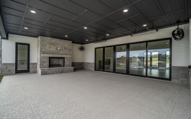 1003 Briar Circle, Possum Kingdom Lake, TX 76449, 5 Bedrooms Bedrooms, ,6 BathroomsBathrooms,Residential,For Sale,1003 Briar Circle,0,21150687