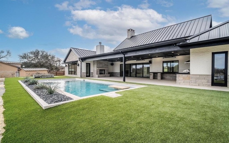 1003 Briar Circle, Possum Kingdom Lake, TX 76449, 5 Bedrooms Bedrooms, ,6 BathroomsBathrooms,Residential,For Sale,1003 Briar Circle,0,21150687