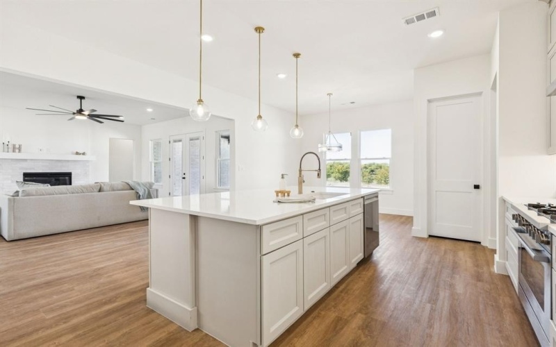 711 Hummingbird Lane, Justin, TX 76247, 4 Bedrooms Bedrooms, ,3 BathroomsBathrooms,Residential,For Sale,711 Hummingbird Lane,0,21187350