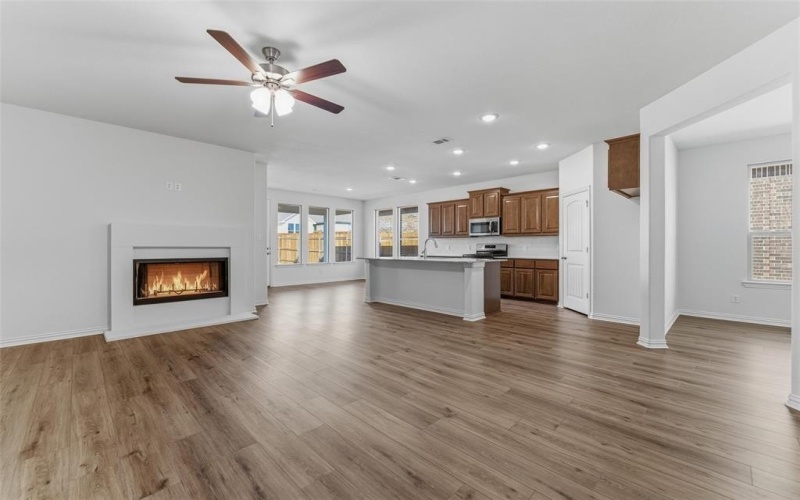 3511 Helena Street, Gainesville, TX 76240, 3 Bedrooms Bedrooms, ,2 BathroomsBathrooms,Residential,For Sale,3511 Helena Street,0,21187653