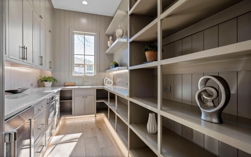 7159 Wildgrove Avenue, Dallas, TX 75214, 5 Habitaciones Habitaciones , ,5 BañosBaños,Residential,En Venta,7159 Wildgrove Avenue,0,21188204