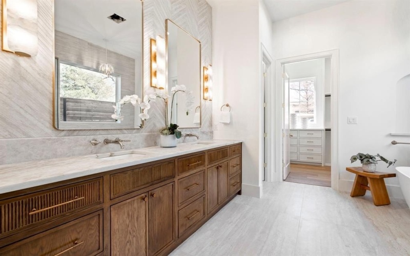 7159 Wildgrove Avenue, Dallas, TX 75214, 5 Habitaciones Habitaciones , ,5 BañosBaños,Residential,En Venta,7159 Wildgrove Avenue,0,21188204