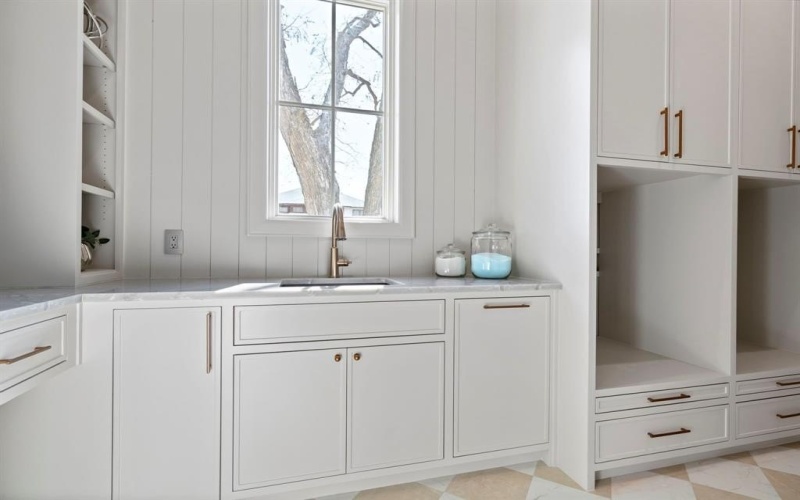 7159 Wildgrove Avenue, Dallas, TX 75214, 5 Habitaciones Habitaciones , ,5 BañosBaños,Residential,En Venta,7159 Wildgrove Avenue,0,21188204