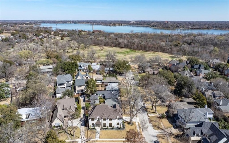 7159 Wildgrove Avenue, Dallas, TX 75214, 5 Habitaciones Habitaciones , ,5 BañosBaños,Residential,En Venta,7159 Wildgrove Avenue,0,21188204