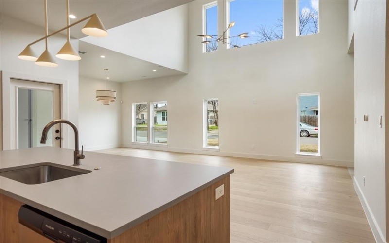 5445 Terry Street, Dallas, TX 75223, 3 Bedrooms Bedrooms, ,2 BathroomsBathrooms,Residential,For Sale,5445 Terry Street,0,21188511