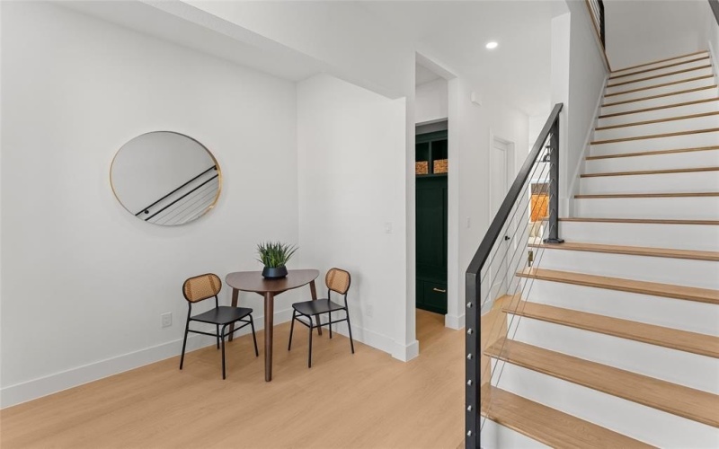 6911 Mohawk Drive, Dallas, TX 75235, 3 Bedrooms Bedrooms, ,2 BathroomsBathrooms,Residential,For Sale,6911 Mohawk Drive,0,21188517