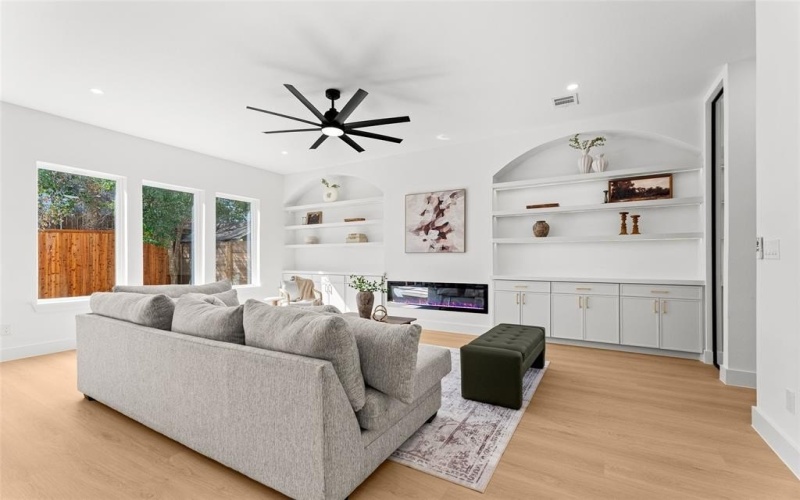 6911 & 6913 Mohawk Drive, Dallas, TX 75235, 6 Habitaciones Habitaciones , ,5 BañosBaños,Residential Multi Family,En Venta,6911 & 6913 Mohawk Drive,0,21188520