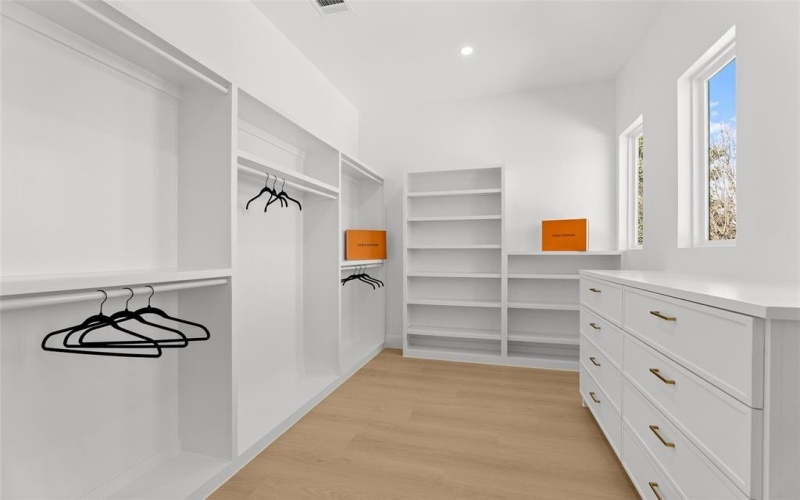 6911 & 6913 Mohawk Drive, Dallas, TX 75235, 6 Habitaciones Habitaciones , ,5 BañosBaños,Residential Multi Family,En Venta,6911 & 6913 Mohawk Drive,0,21188520