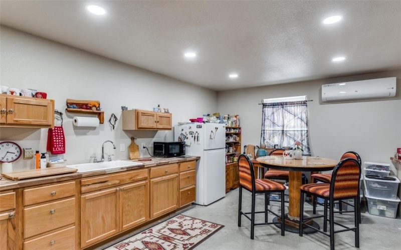 218 Homestead Court, Lipan, TX 76462, 1 Bedroom Bedrooms, ,1 BathroomBathrooms,Residential,For Sale,218 Homestead Court,0,21188546